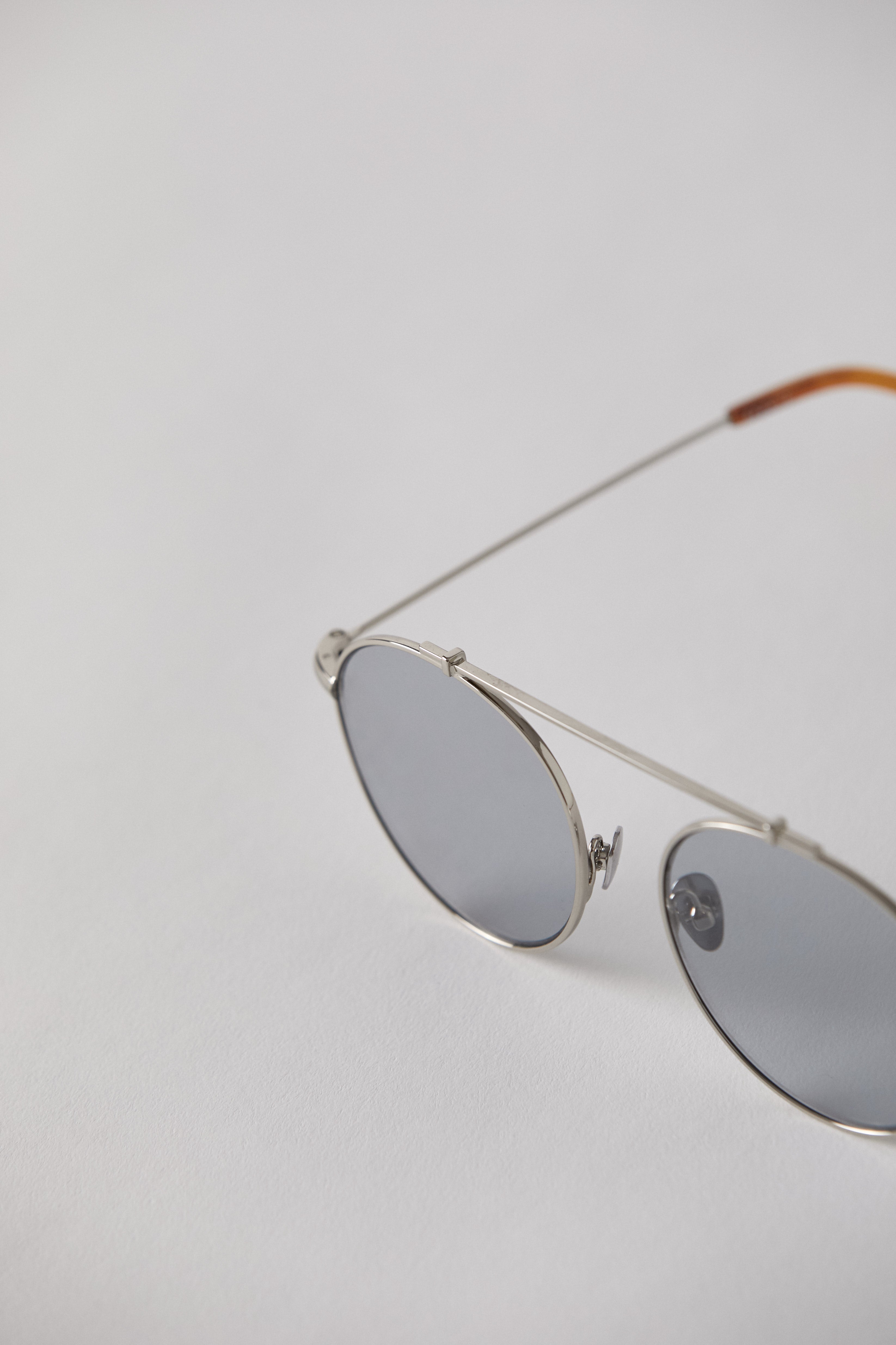 EPOKHE XOA サングラス Xoa - Silver Polished / Light Grey